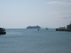 Crystal Serenity in Nathon Harbour 